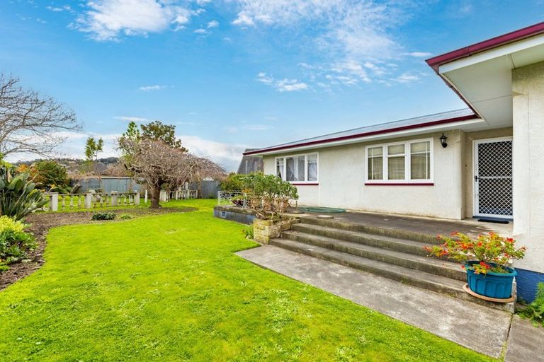 Photo of property in 4 Avon Terrace, Taradale, Napier, 4112