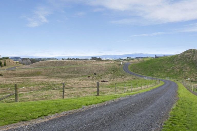 Photo of property in 27 Matarangi Road, Marotiri, Taupo, 3377