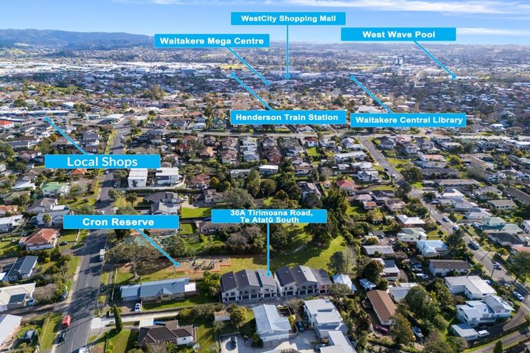 Photo of property in 2/30a Tirimoana Road, Te Atatu South, Auckland, 0602