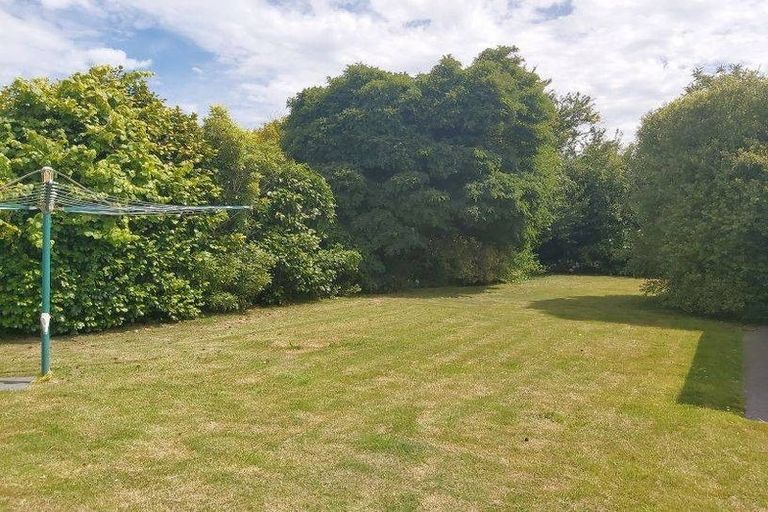 Photo of property in 39 Carruthers Street, Ilam, Christchurch, 8041