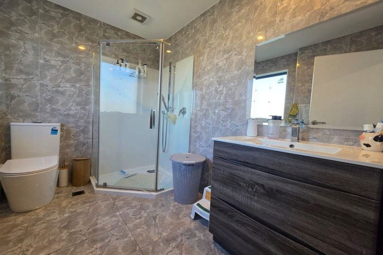 Photo of property in 38c Greenhill Crescent, Pakuranga, Auckland, 2010