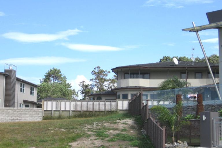 Photo of property in 27 Seacrest Drive, West Harbour, Auckland, 0618