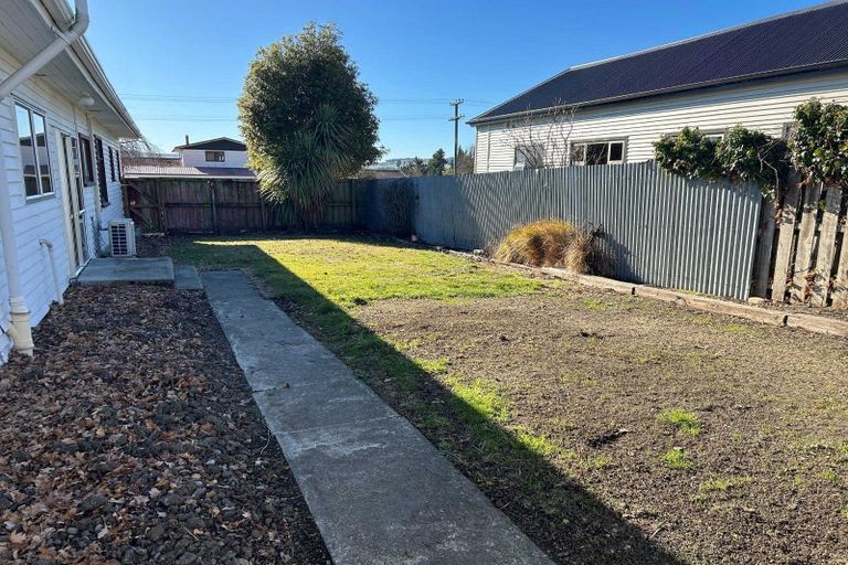 Photo of property in 45-47 Princes Street, Waikari, 7420