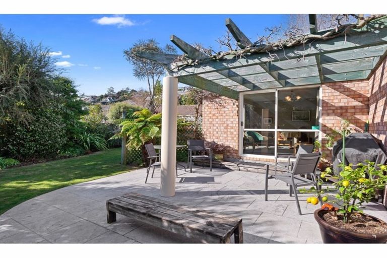 Photo of property in 1a Whaka Terrace, Huntsbury, Christchurch, 8022