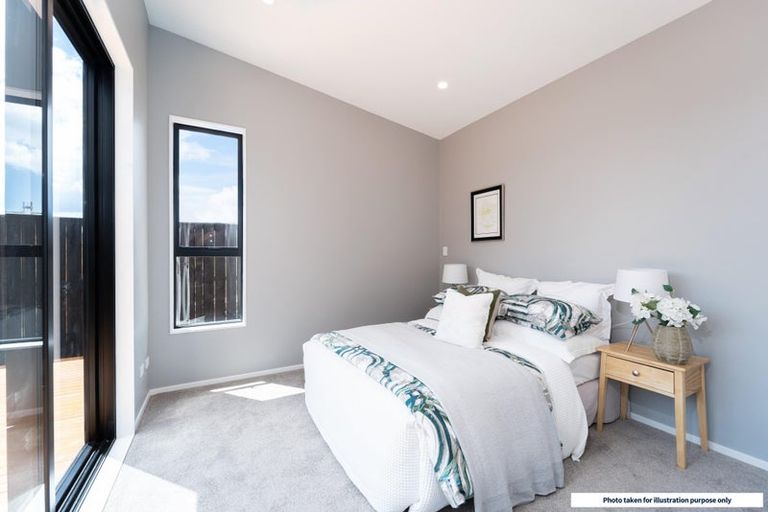 Photo of property in 3 Riroriro Road, Hobsonville, Auckland, 0616