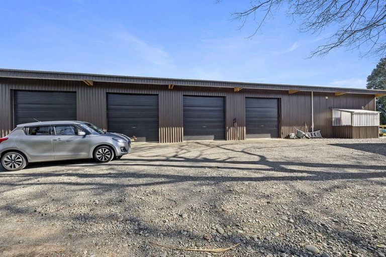 Photo of property in 1059 Mountain Road, Waiongana, Inglewood, 4389