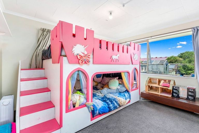 Photo of property in 71 Market Street, Leeston, 7632