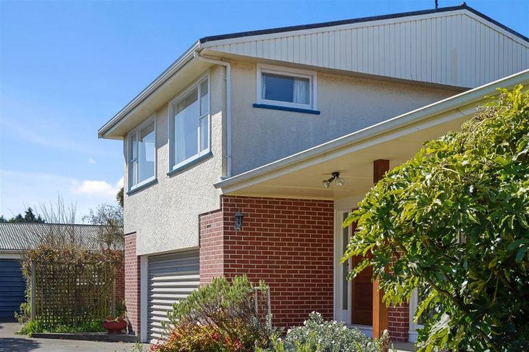 Photo of property in 42 Arlington Street, Burnside, Christchurch, 8053