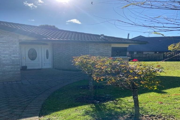 Photo of property in 28 Montana Drive, Pyes Pa, Tauranga, 3112