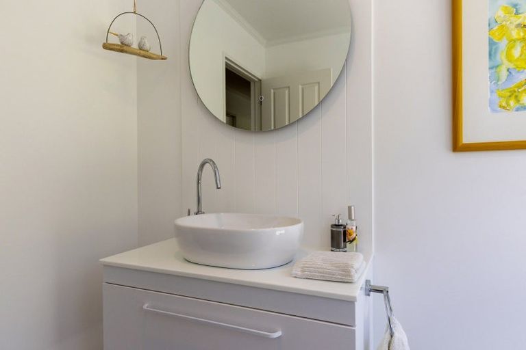 Photo of property in 2/18 Pipi Street, Two Mile Bay, Taupo, 3330