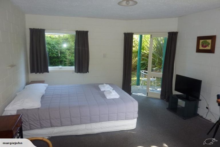 Photo of property in 1 Rue Lavaud, Akaroa, 7520