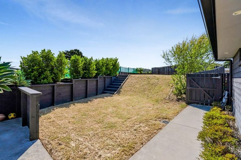 Photo of property in 8 Jersey Place, Bell Block, New Plymouth, 4312