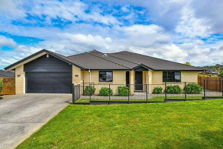 Photo of property in 5 Millbrae Place, Pokeno, 2402