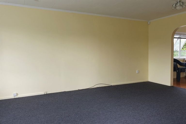 Photo of property in 36 Mckean Avenue, Manurewa, Auckland, 2102