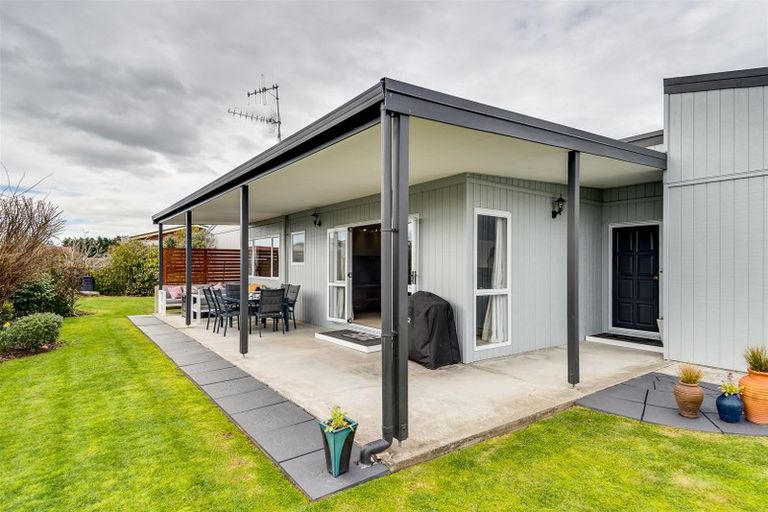 Photo of property in 1 Blundell Avenue, Waipukurau, 4200
