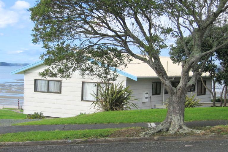 Photo of property in 26 Kahurangi Place, Snells Beach, 0920