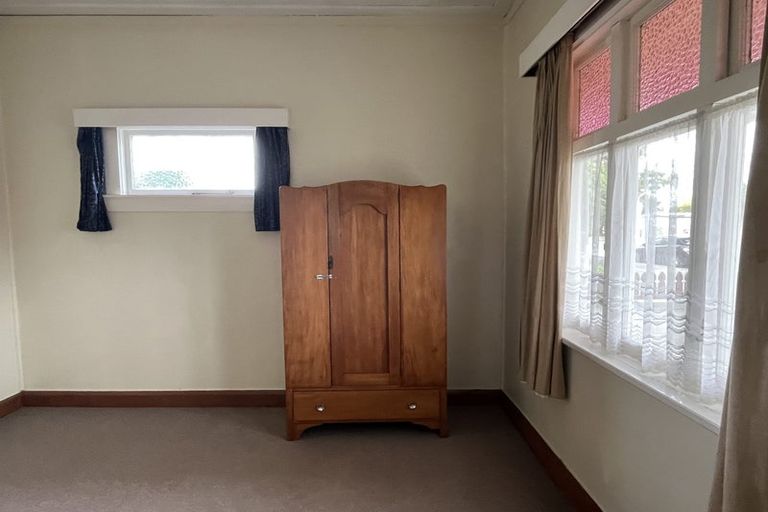 Photo of property in 169 Park Road, West End, Palmerston North, 4410