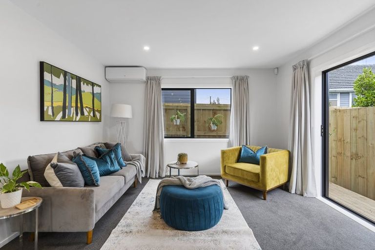 Photo of property in 24a Hayman Place, Beach Haven, Auckland, 0626