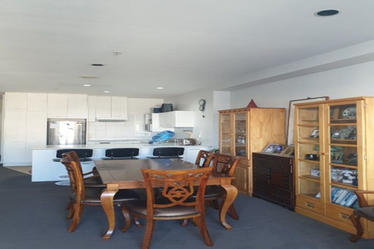 Photo of property in Seaview Apartments, 10b/4 Short Street, Auckland Central, Auckland, 1010