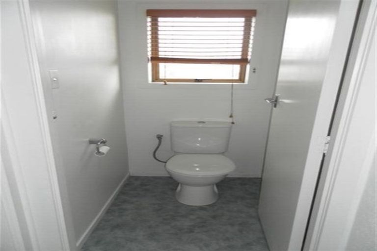 Photo of property in 38a Amorino Drive, Red Beach, 0932