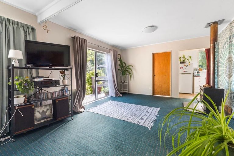 Photo of property in 117b Seaview Road, Westown, New Plymouth, 4310