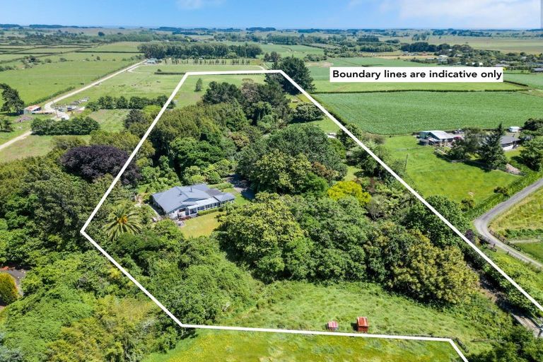 Photo of property in 1084 State Highway 1 South, Manakau, Levin, 5573