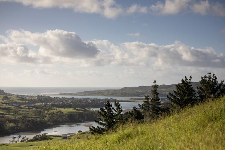 Photo of property in 116 Maungatawhiri Road, Raglan, 3295