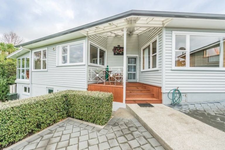 Photo of property in 142 Mount View Road, Bastia Hill, Whanganui, 4500