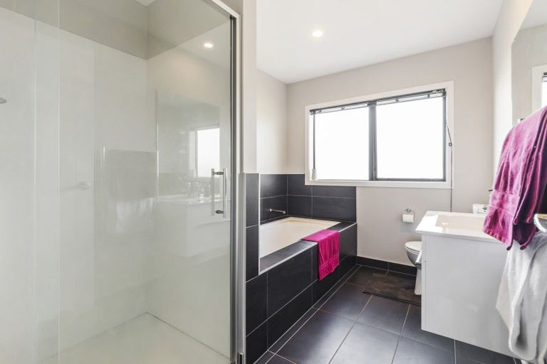 Photo of property in 11a Fernaig Street, Papakura, 2110