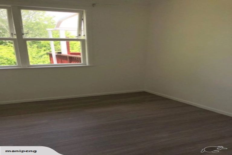 Photo of property in 58 Archers Road, Glenfield, Auckland, 0629