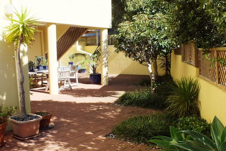 Photo of property in 355 Gulf Harbour Drive, Gulf Harbour, Whangaparaoa, 0930