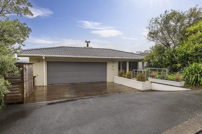 Photo of property in 90 Volga Street, Island Bay, Wellington, 6023