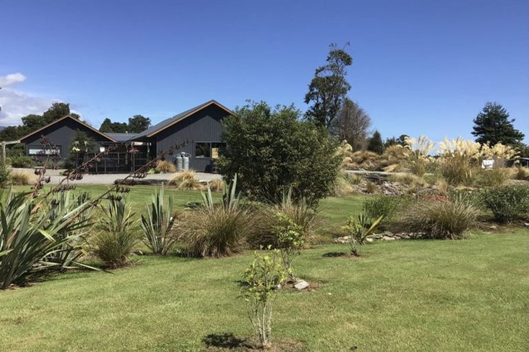 Photo of property in 2 Williams Drive, Fox Glacier, 7886