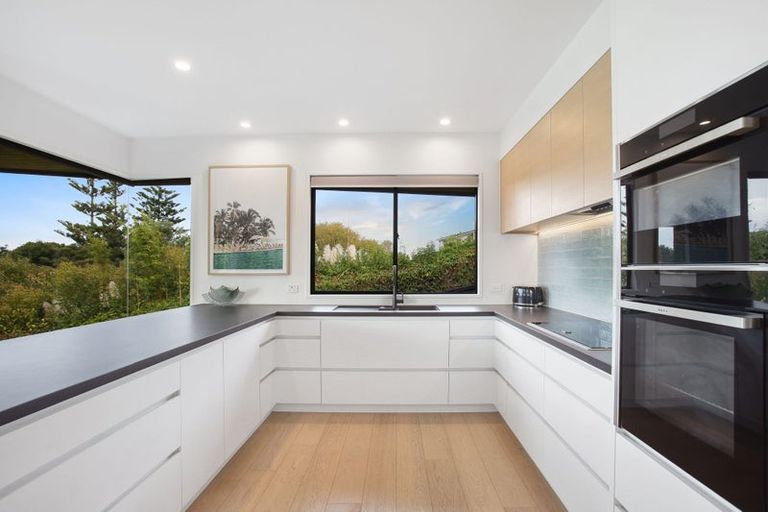 Photo of property in 162a Clovelly Road, Bucklands Beach, Auckland, 2012