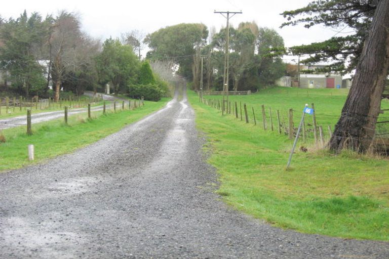 Photo of property in 66 Taiepa Road, Otatara, Invercargill, 9879
