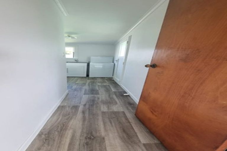 Photo of property in 3 Rautawa Place, Kawakawa Bay, 2585