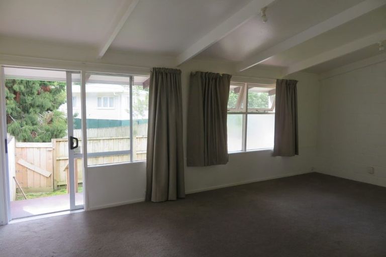 Photo of property in 4 Knox Road, Hillpark, Auckland, 2102