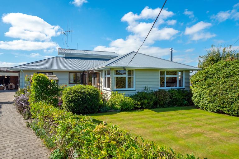 Photo of property in 23 Connolly Street, Geraldine, 7930