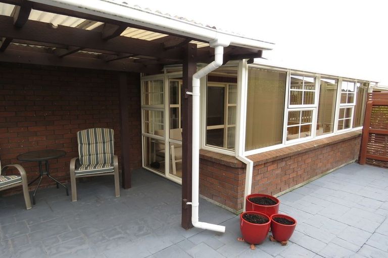 Photo of property in 51 Vogel Place, Waikiwi, Invercargill, 9810