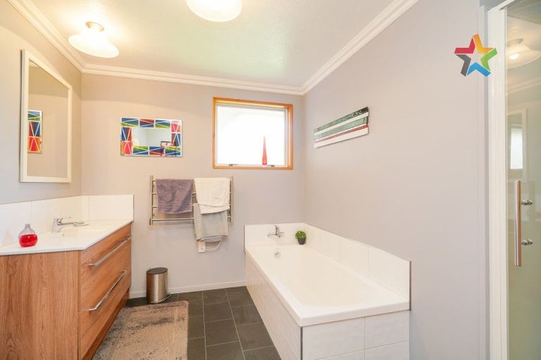Photo of property in 73 Black Road, Otatara, Invercargill, 9879