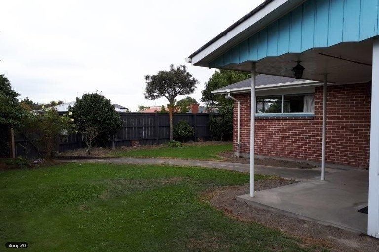 Photo of property in 19 Maidstone Road, Ilam, Christchurch, 8041