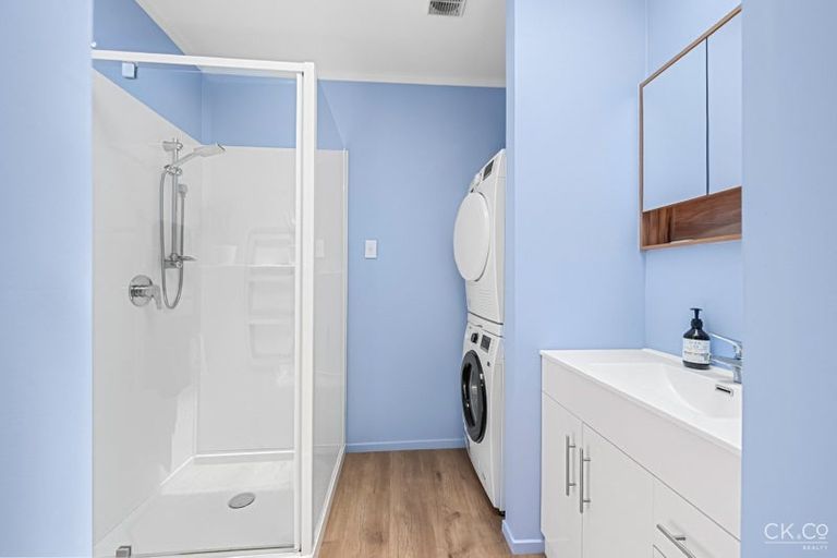 Photo of property in 66b Major Drive, Kelson, Lower Hutt, 5010