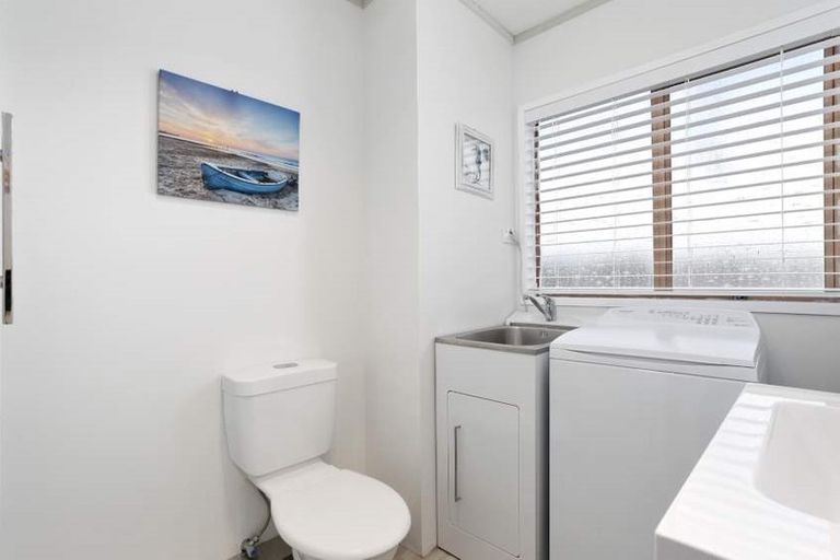 Photo of property in 6/773 Beach Road, Browns Bay, Auckland, 0630