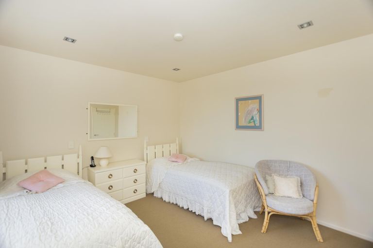 Photo of property in 14 Selwyn Street, South Hill, Oamaru, 9400