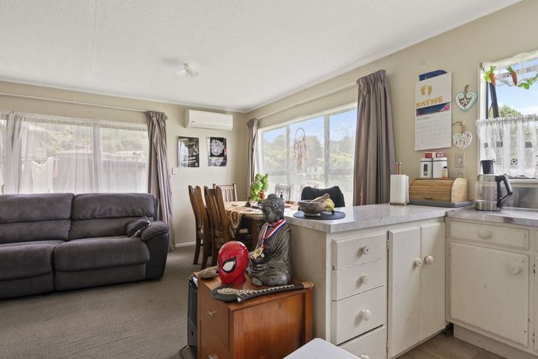 Photo of property in 77 Thomas Crescent, Western Heights, Rotorua, 3015