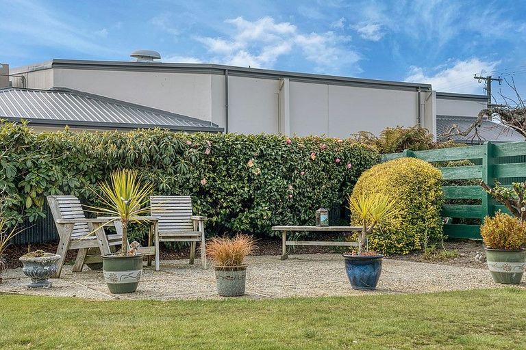 Photo of property in 31 Robertson Street, Gore, 9710