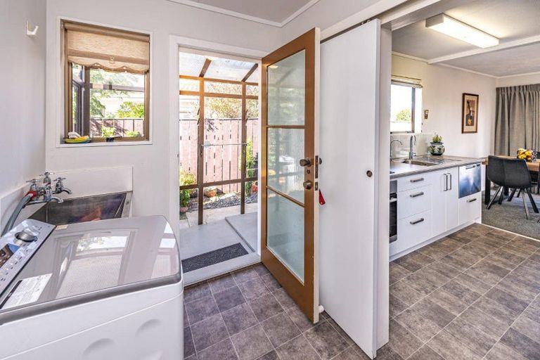 Photo of property in 5a Bens Place, Springvale, Whanganui, 4501