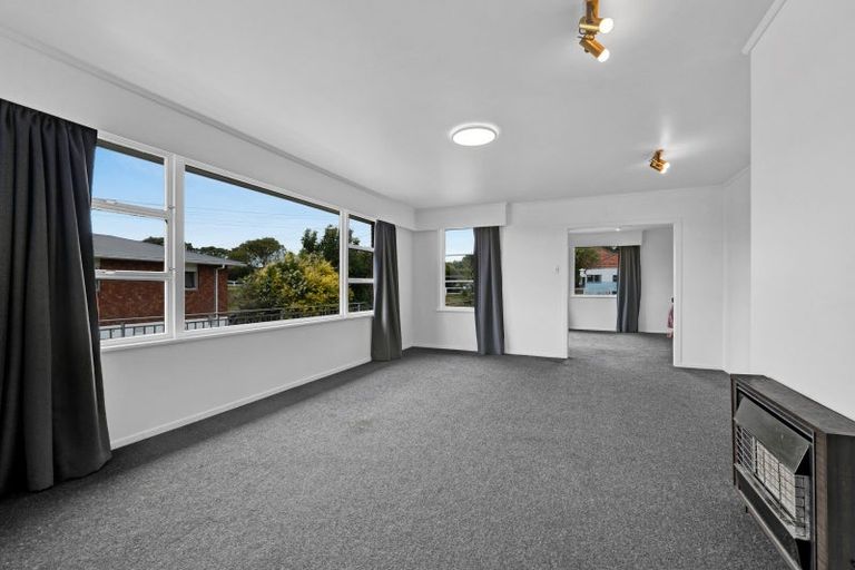 Photo of property in 116 Frankley Road, Frankleigh Park, New Plymouth, 4310