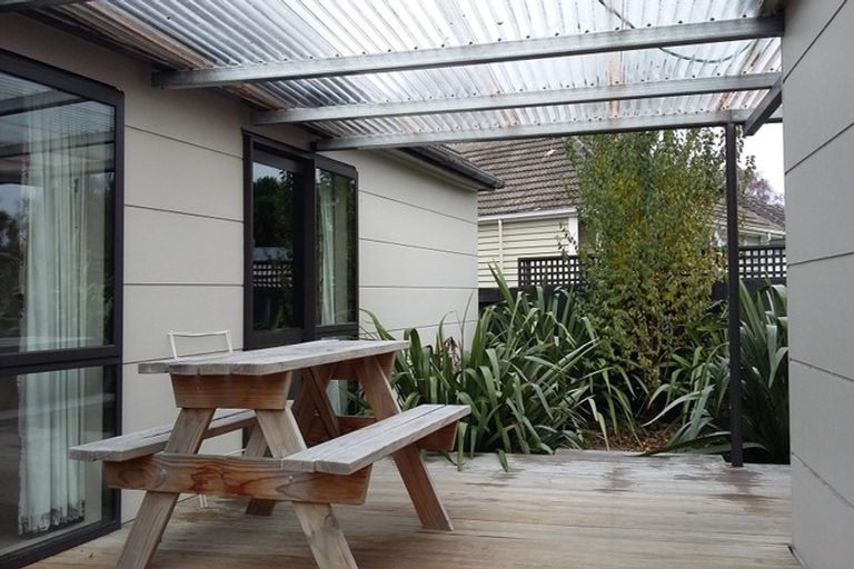 Photo of property in 12 Auburn Avenue, Upper Riccarton, Christchurch, 8041