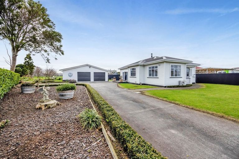 Photo of property in 196 Glover Road, Hawera, 4610